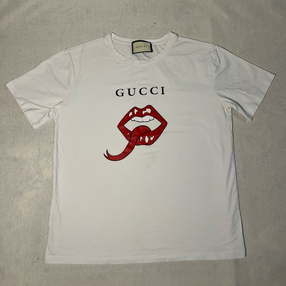 Authentic Gucci shirt 2xl